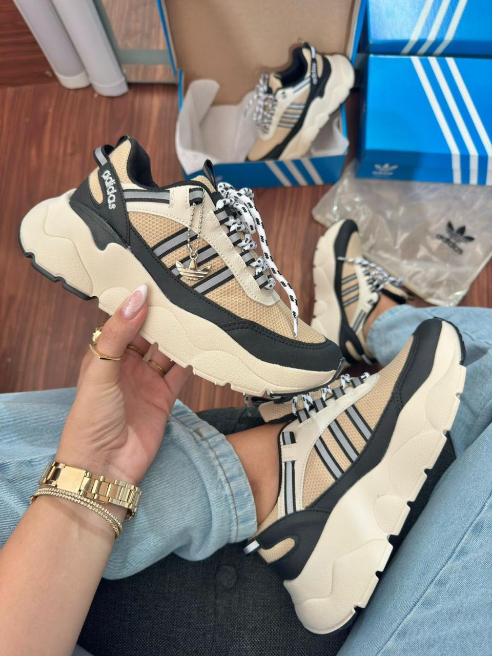 Adidas Dymond Preto Nude