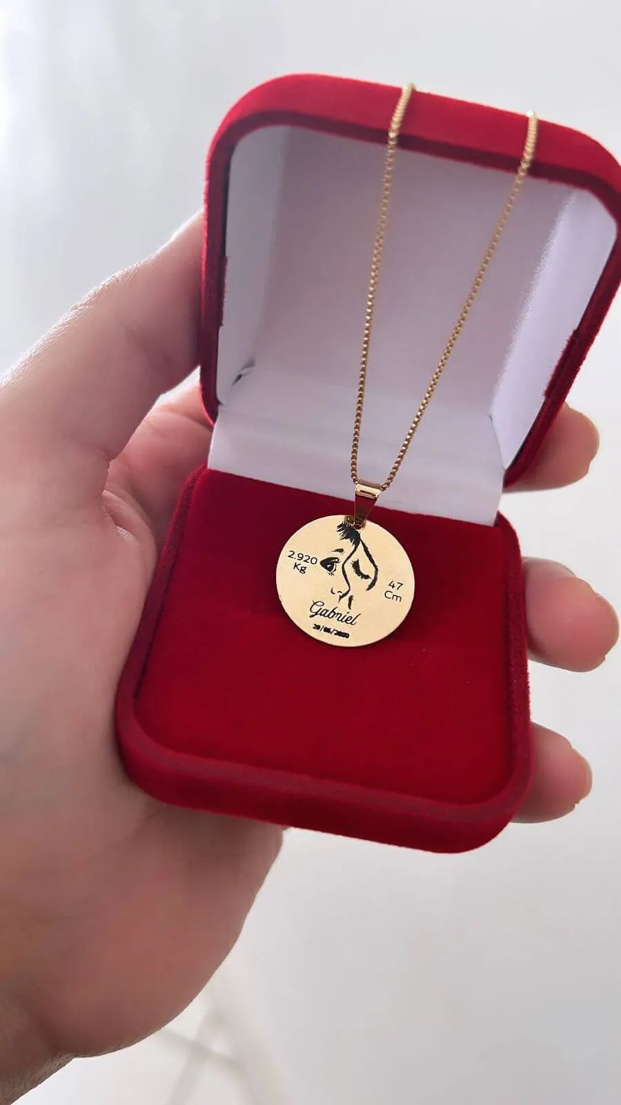 Gargantilha Medalha Foto Laser Mãe Maternidade Banho de Ouro Filhos(as)