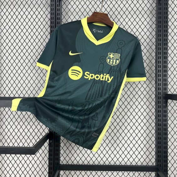 Camisa Barcelona Treino 24/25 Torcedor Masculina - Verde Escuro