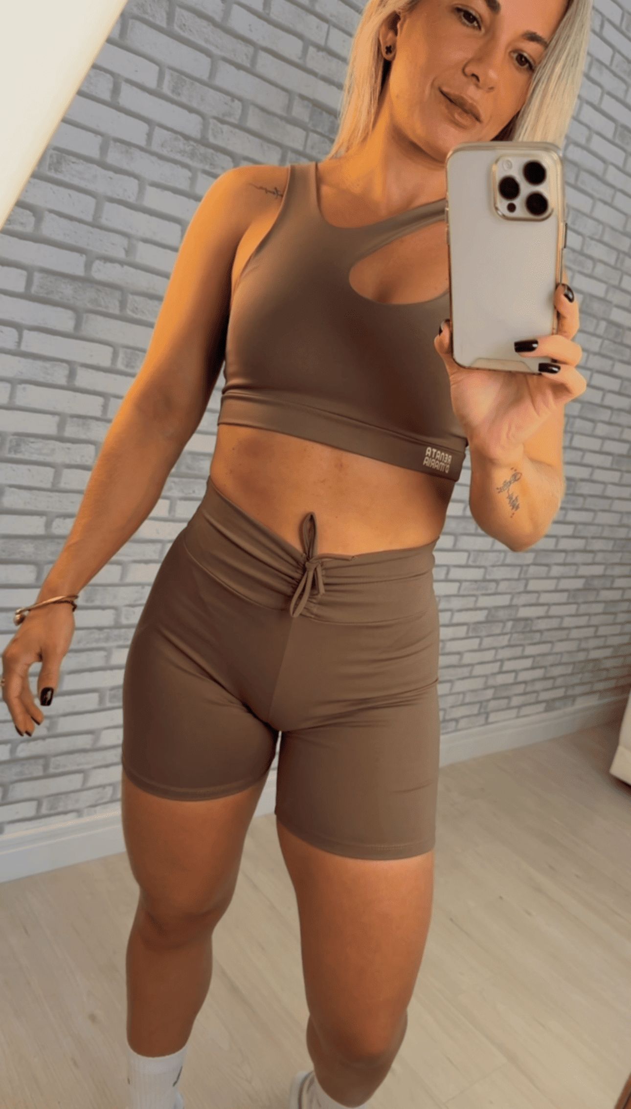 6801203eb0fde.jpg
