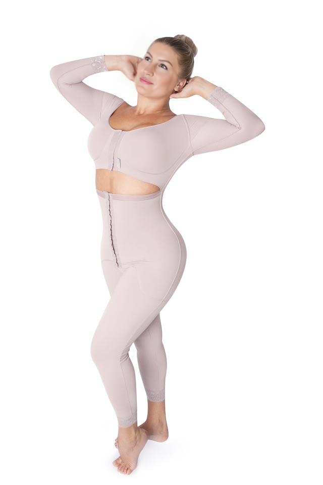 Modelador bipartido longo com mangas e abertura frontal