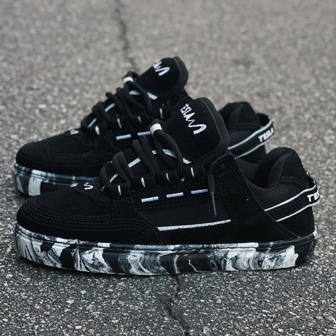 Tênis Tesla coil x Mesclado