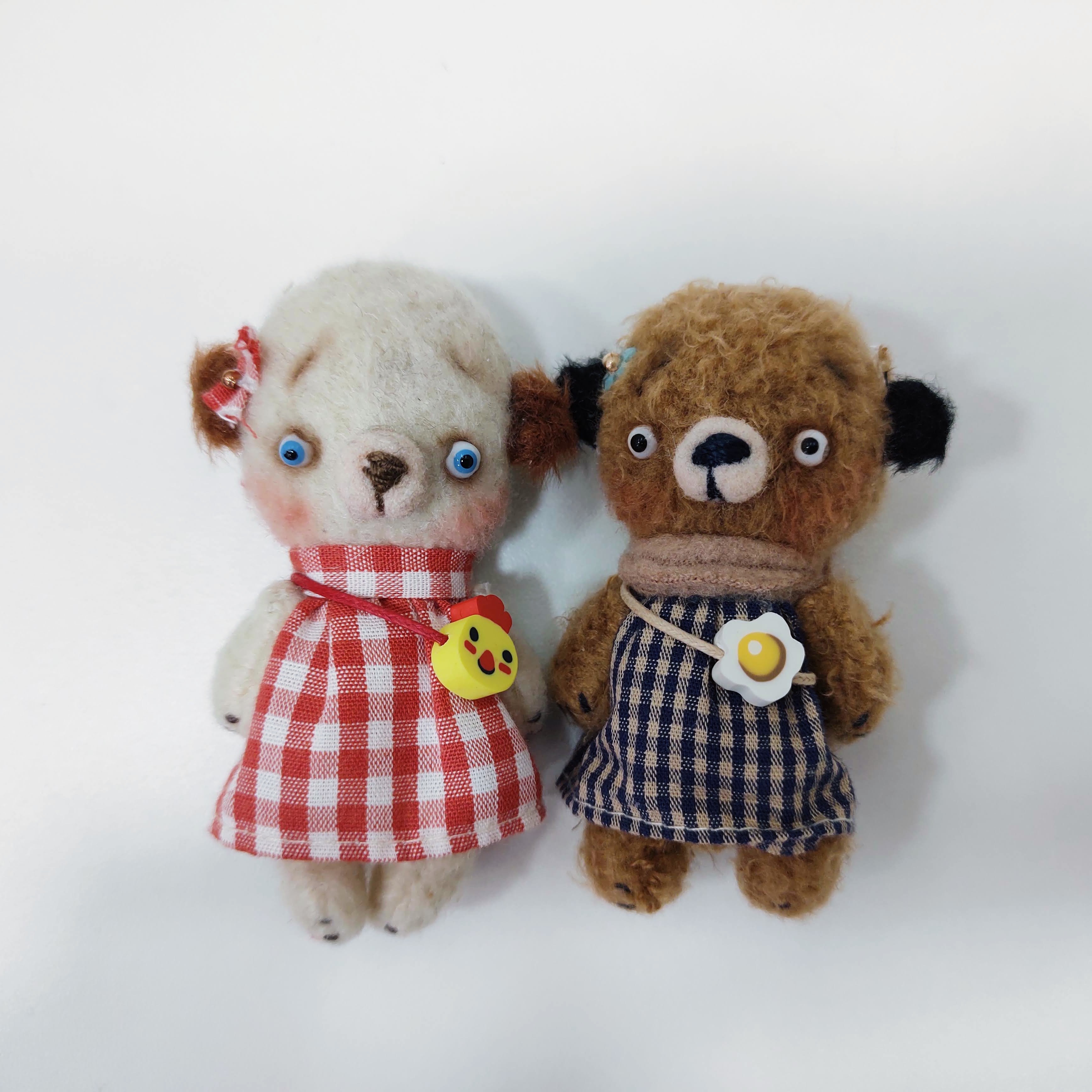 Mini Ursa estilo VINTAGE - Tecido Importado