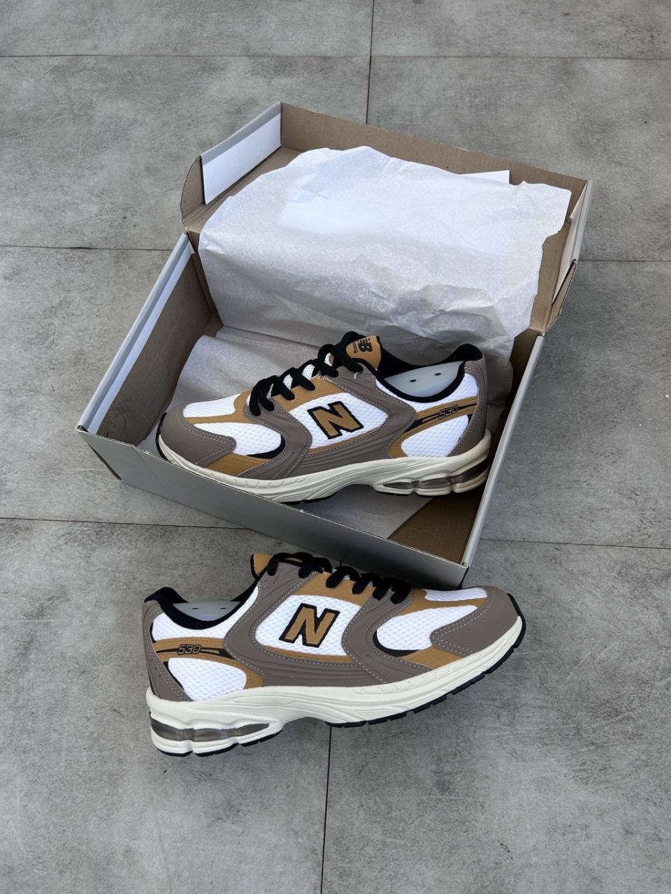 Tênis New Balance 530 Marrom/Bege/Branco