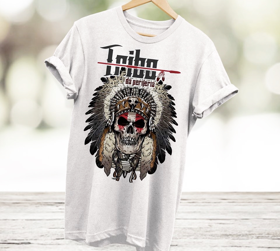 Camiseta Tribo da Periferia   Estampa Caveira com Cocar Indígena