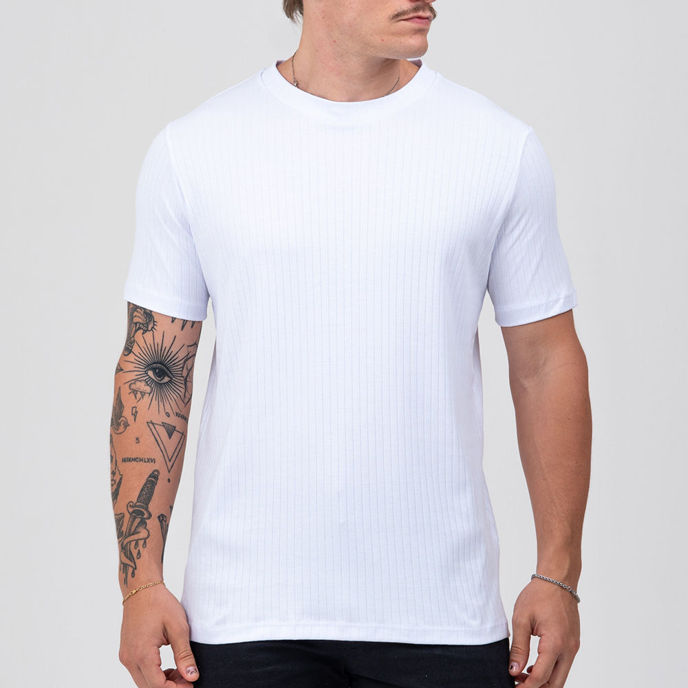 Linea | T-Shirt Texturizada em Poliamida