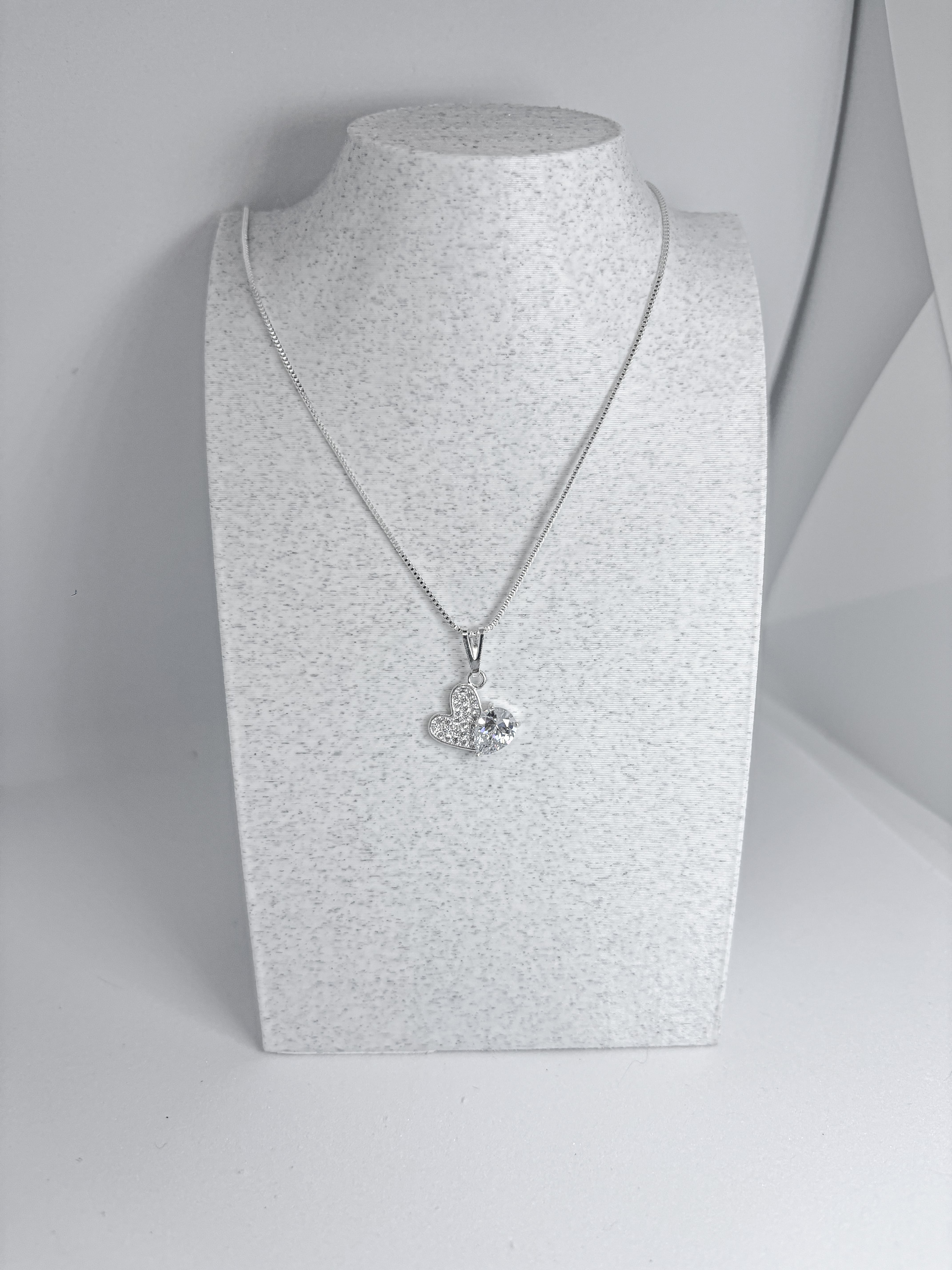 Colar Prata Coração e Gota