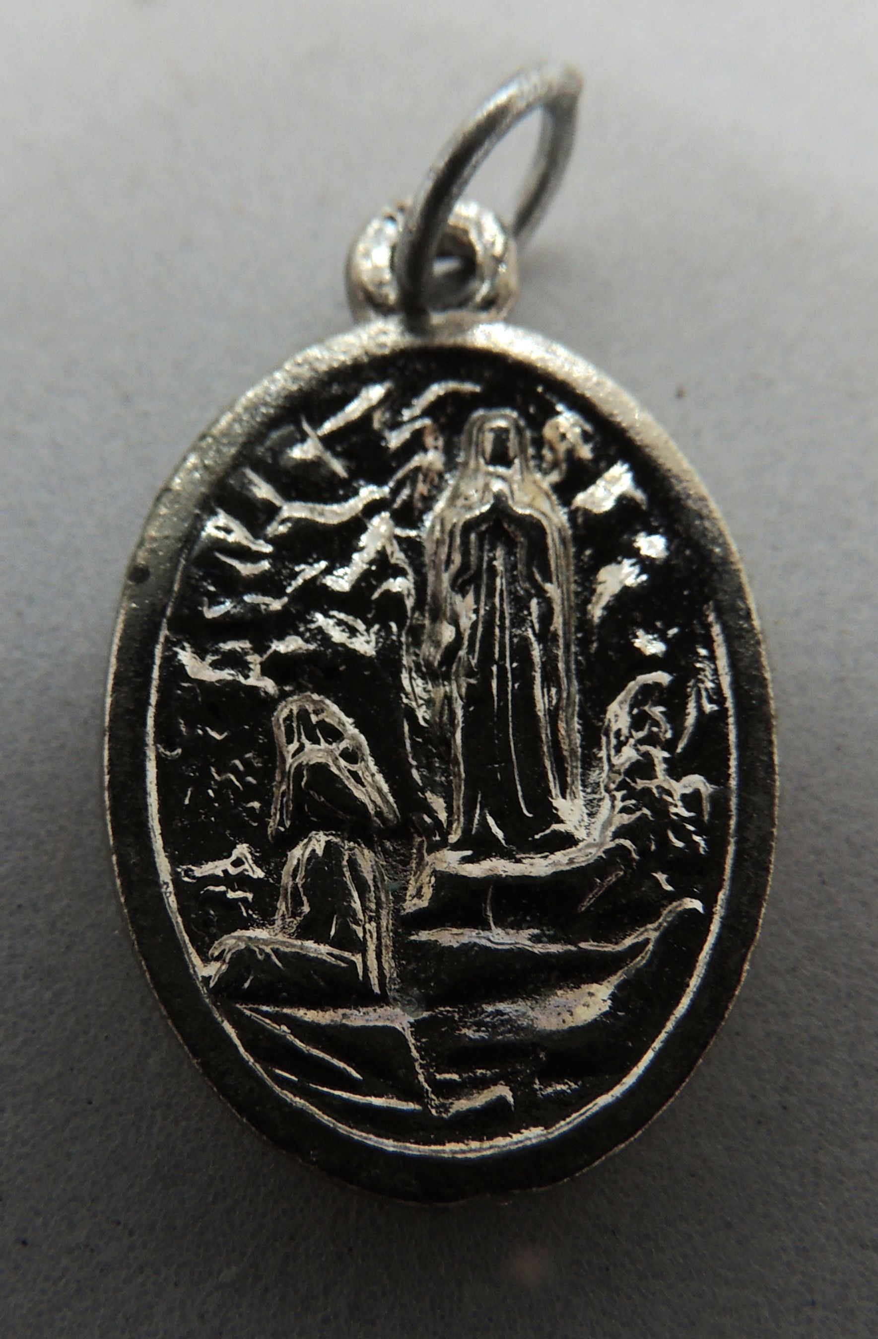 Medalha Nossa Senhora de Lourdes