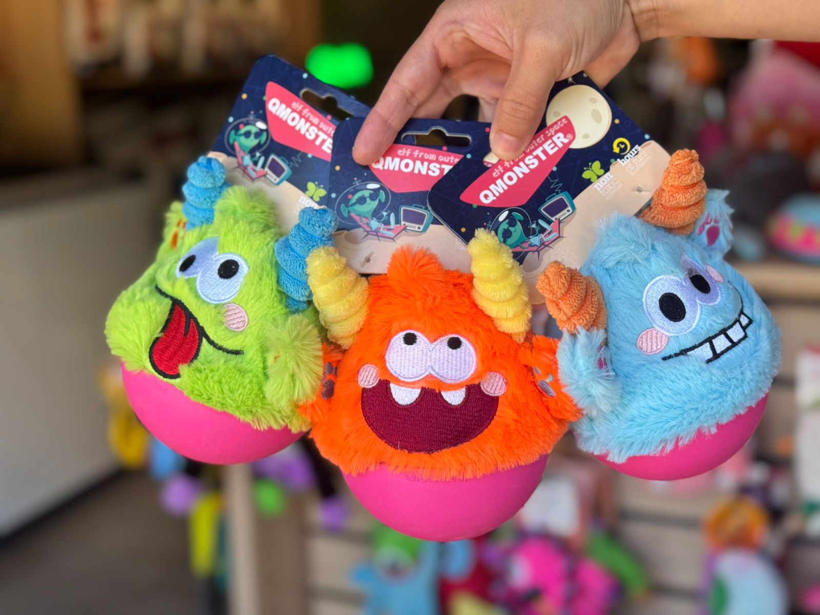 JOÃO BOBO DE PELÚCIA LITTLE MONSTER - Q MONSTER - PETTA