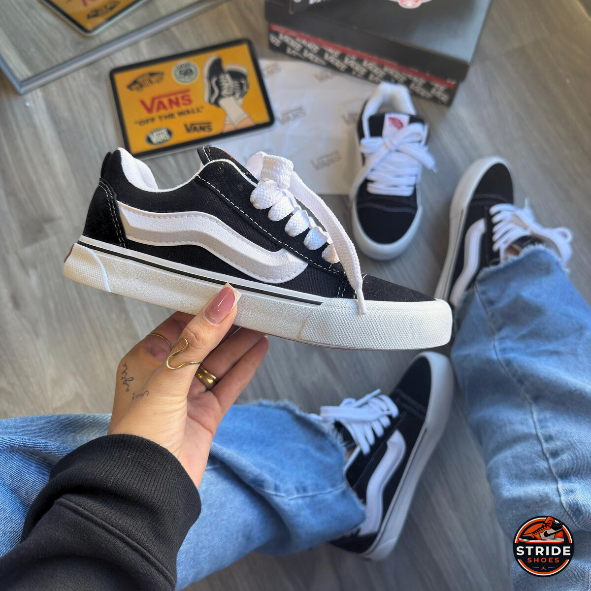 Vans Knu Skool Black True White