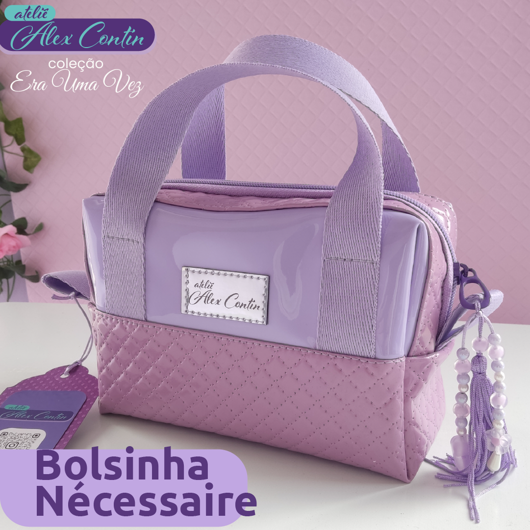 Bolsinha Nécessaire Verniz e Matelassê com Forro Impermeável e 3 Bolsos Internos | Coleção Era Uma Vez