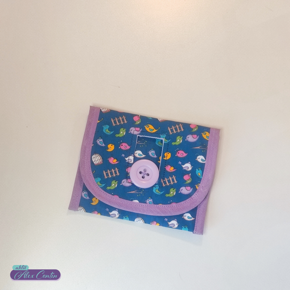 Porta-Carregador Celular de Tricoline (100% Algodão), Artesanal Acessório Costura Criativa