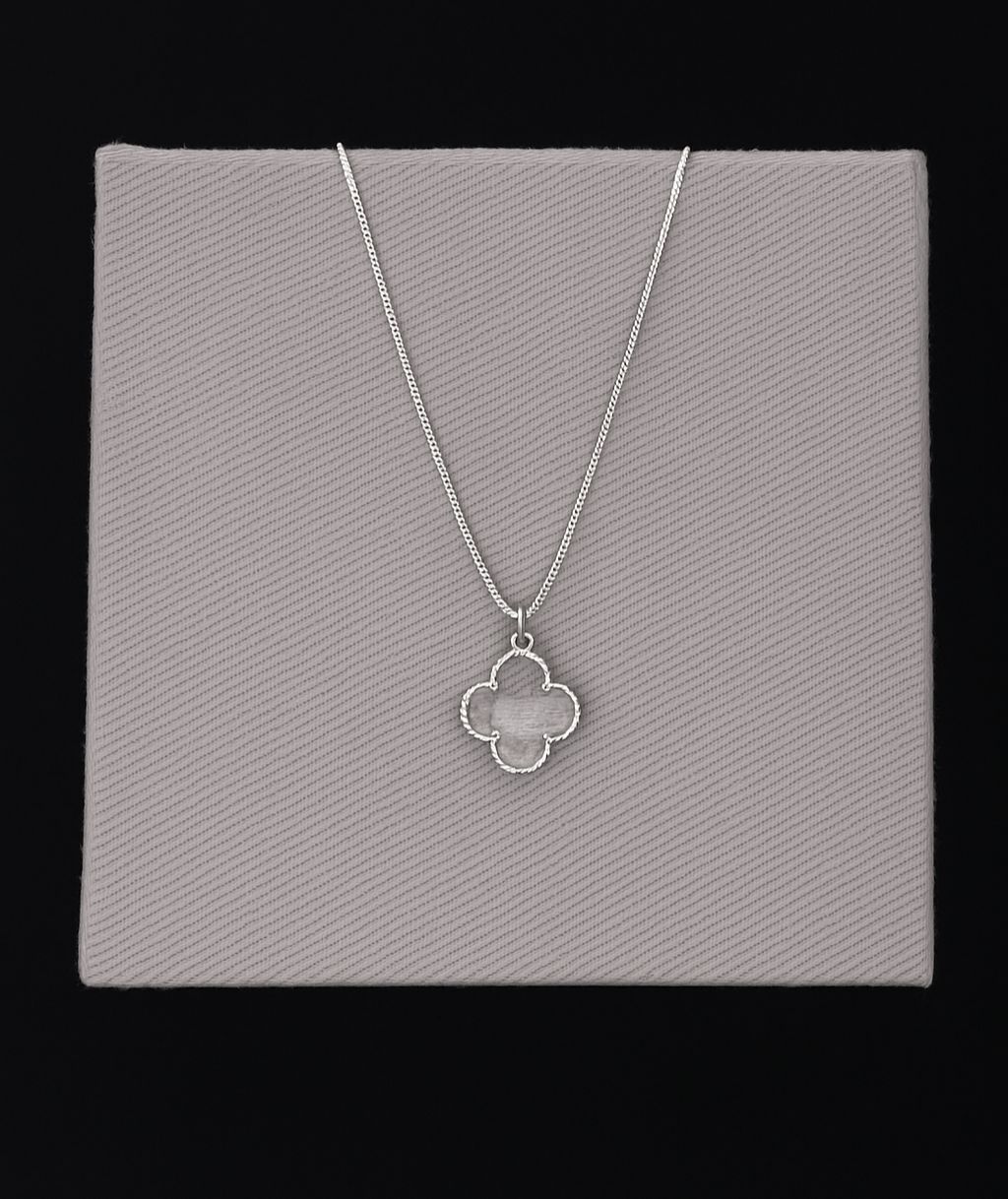 COLAR DE TREVO CRISTAL