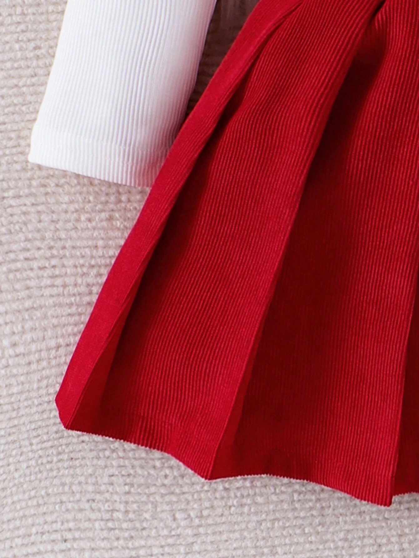 Conjunto Infantil Feminino 2 Peças   Top com Laço Canelado + Saia Plissada