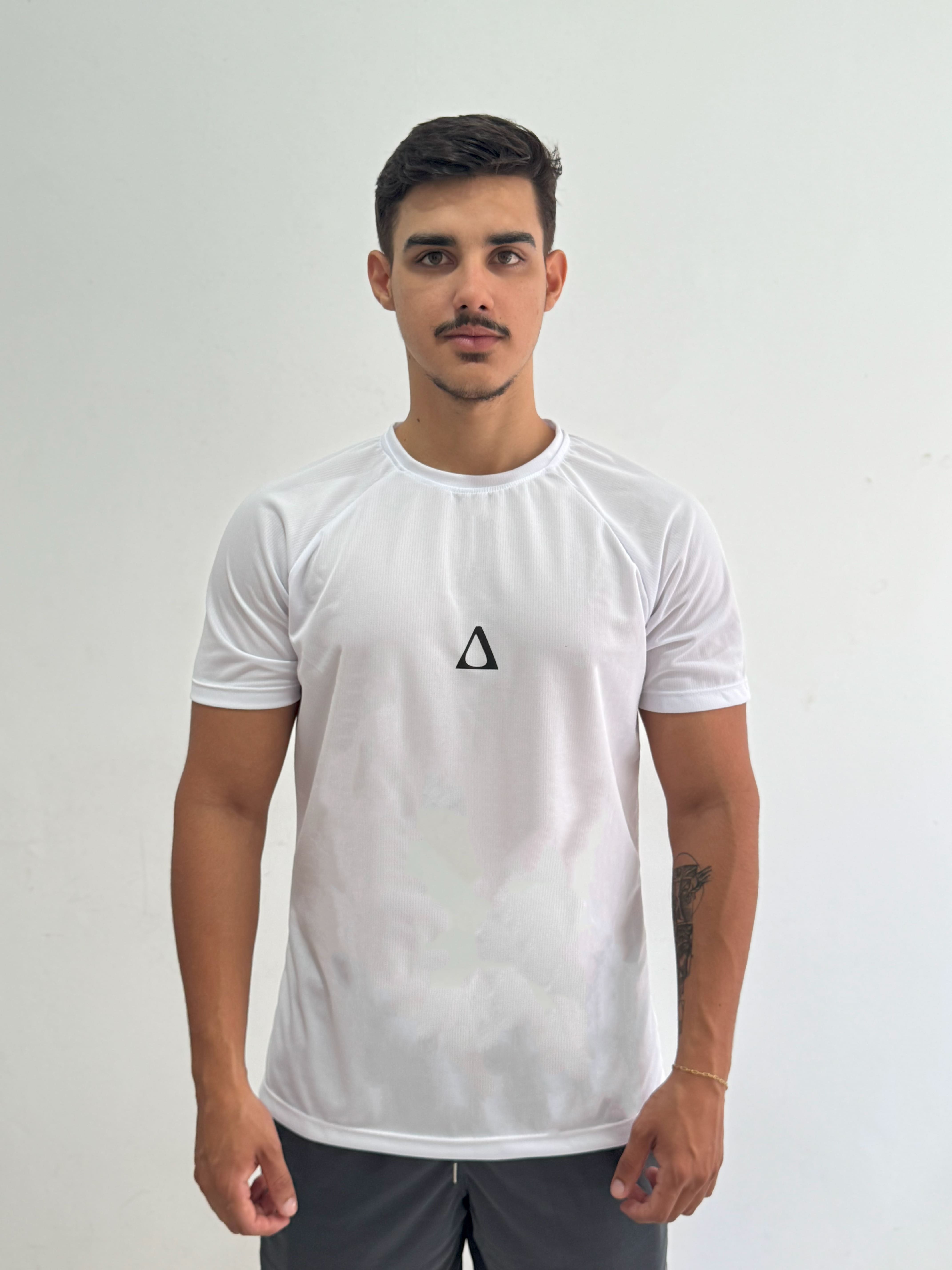 Camiseta Masculina Authentic Power