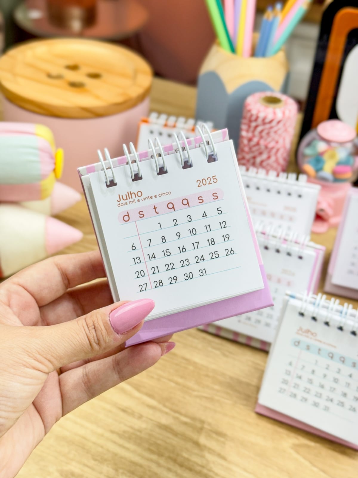 Mini Calendário de Mesa 2026