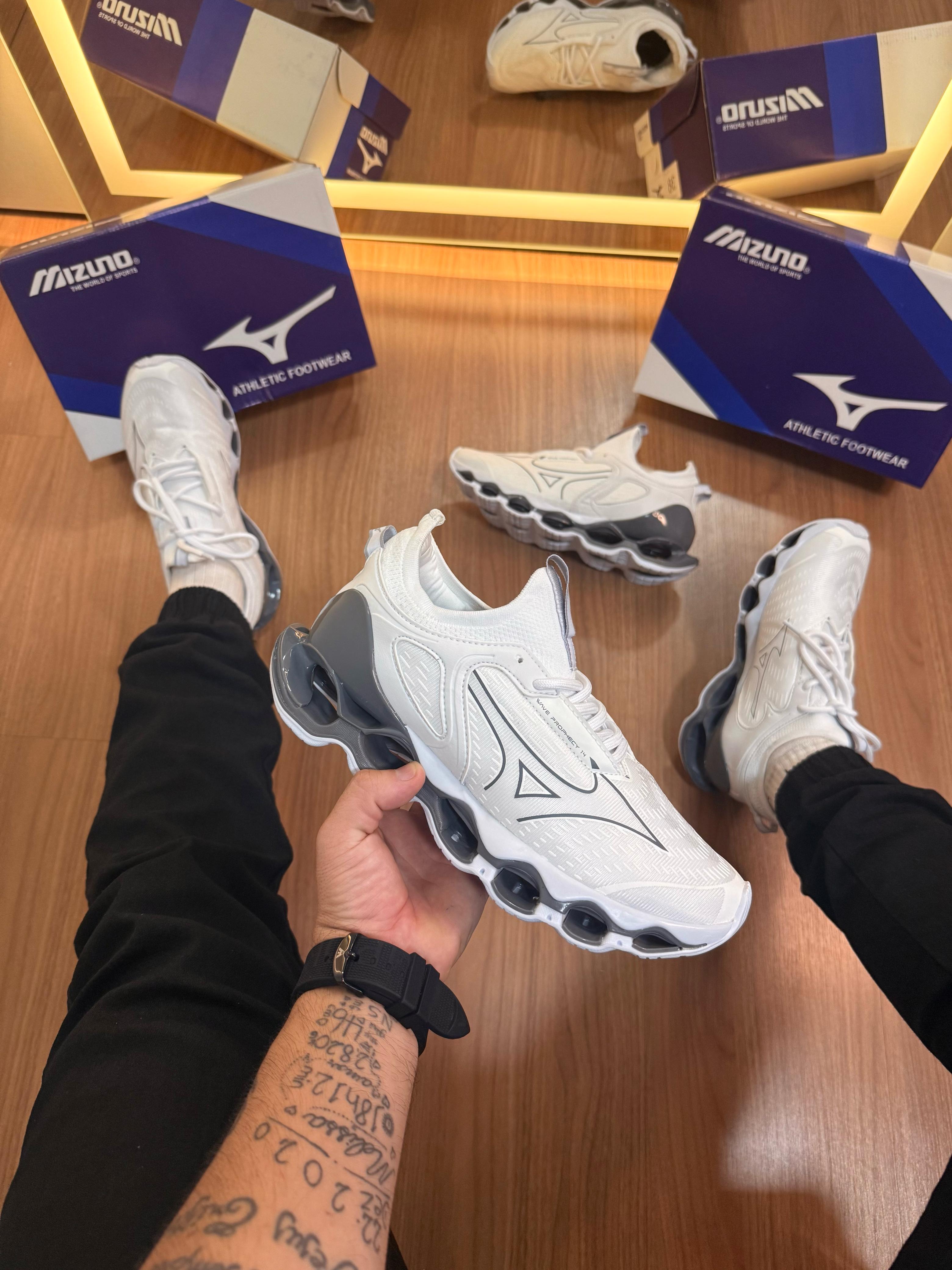 Mizuno Pro 14 Branco Cinza   Tênis Casual Masculino com Conforto, Estilo e Durabilidade