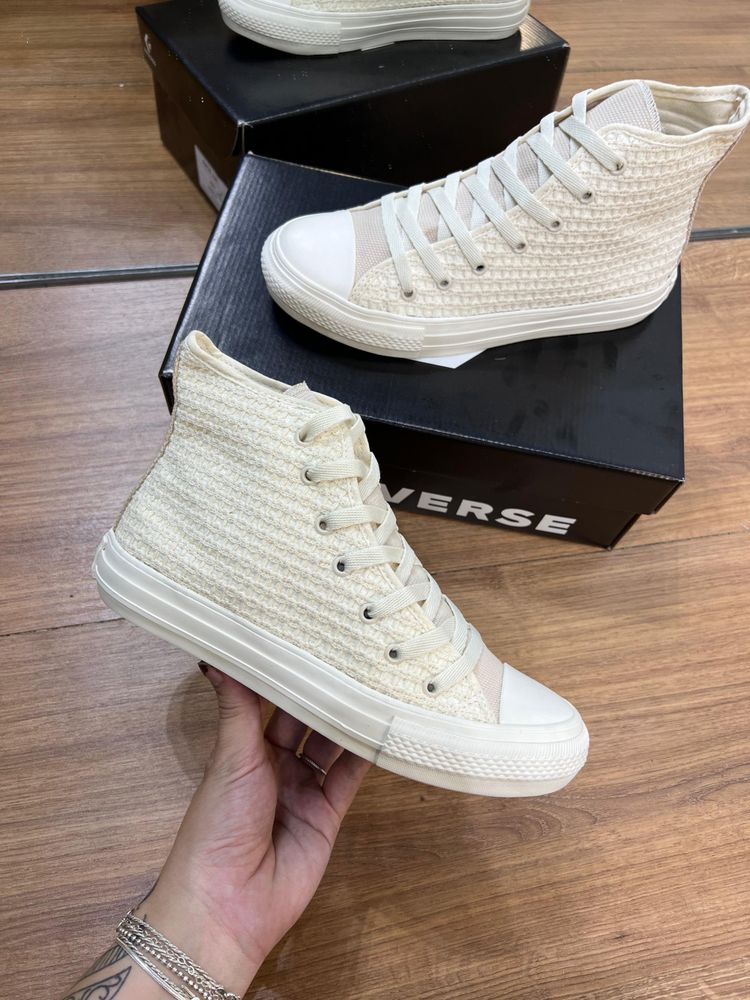 Tênis Bota All Star - renda