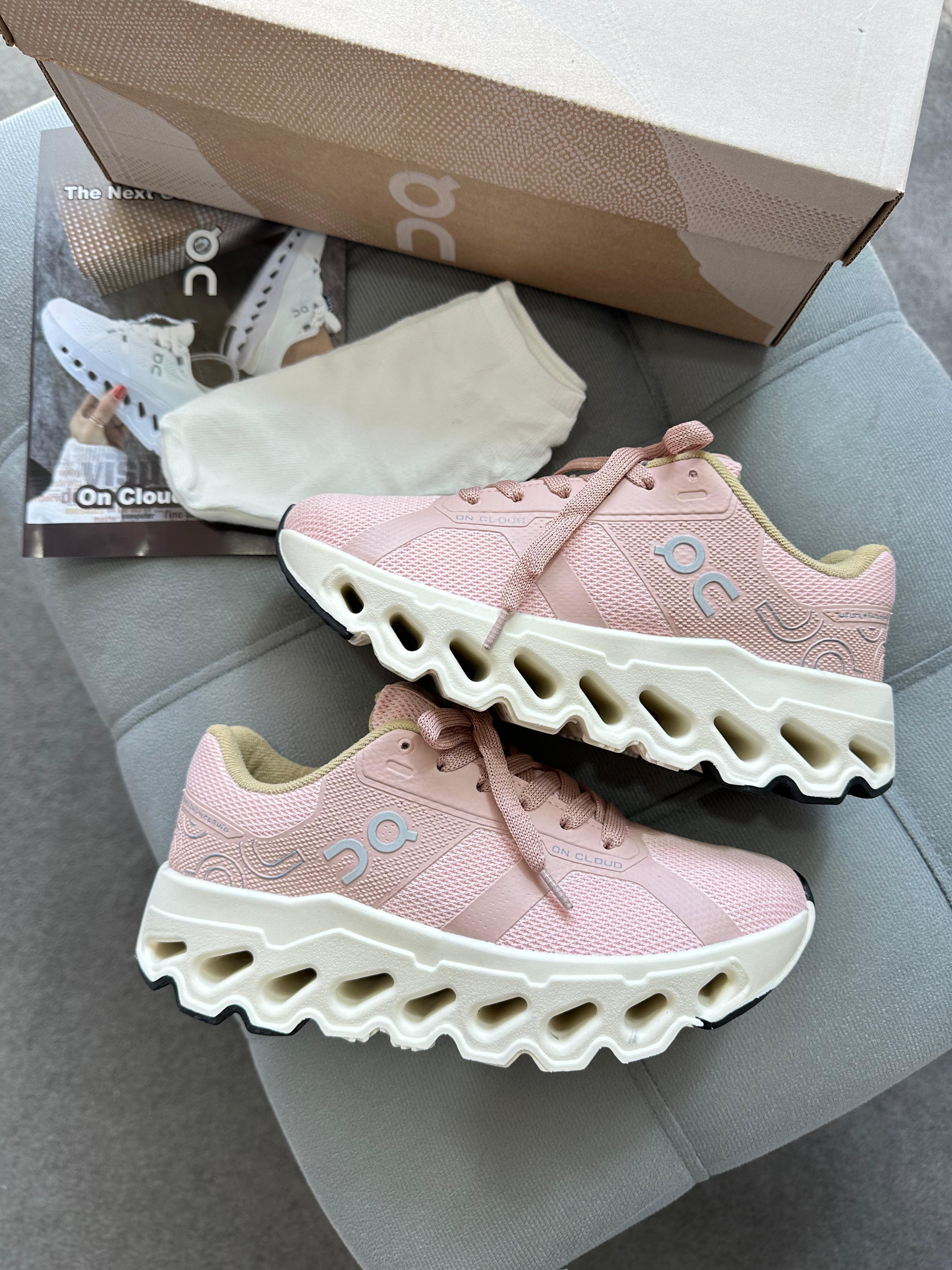 TÊNIS ON CLOUD Rosa