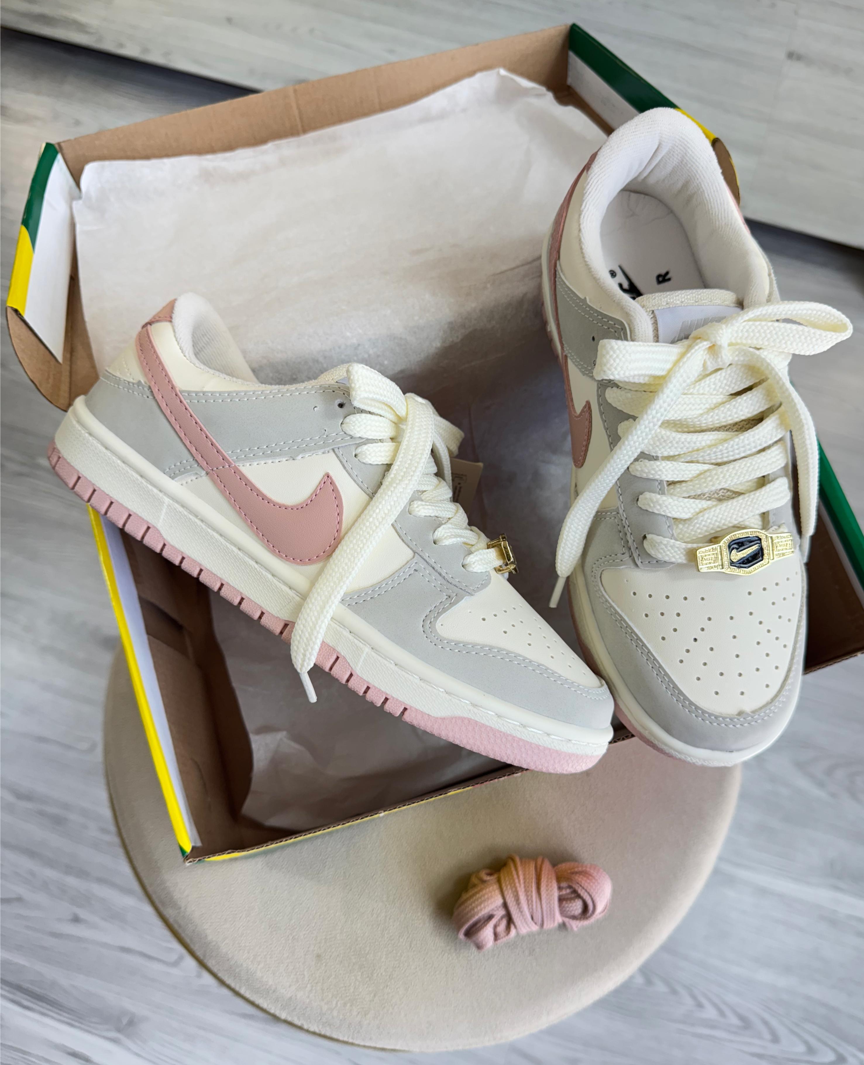 TÊNIS DUNK LOW Rosa Cinza