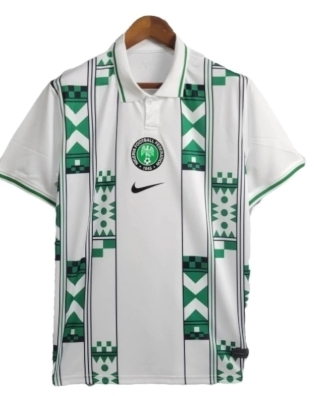 Camisa Nigéria II 24/25 - Torcedor Nike Masculina - Branca com detalhes em verde