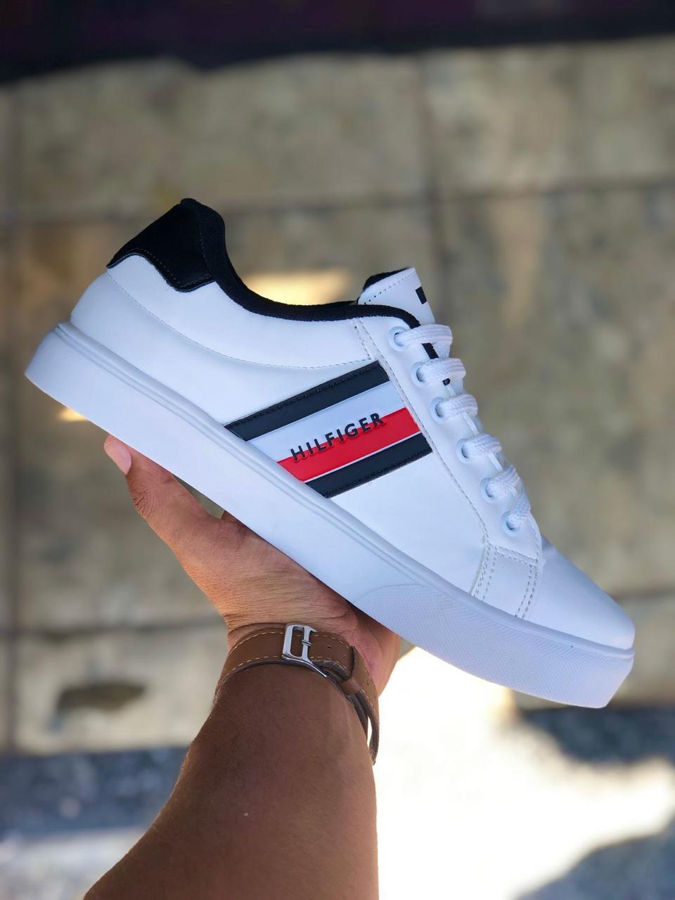 Tênis Tommy Hilfiger  | Estilo e Sofisticação na Viwear Conceito