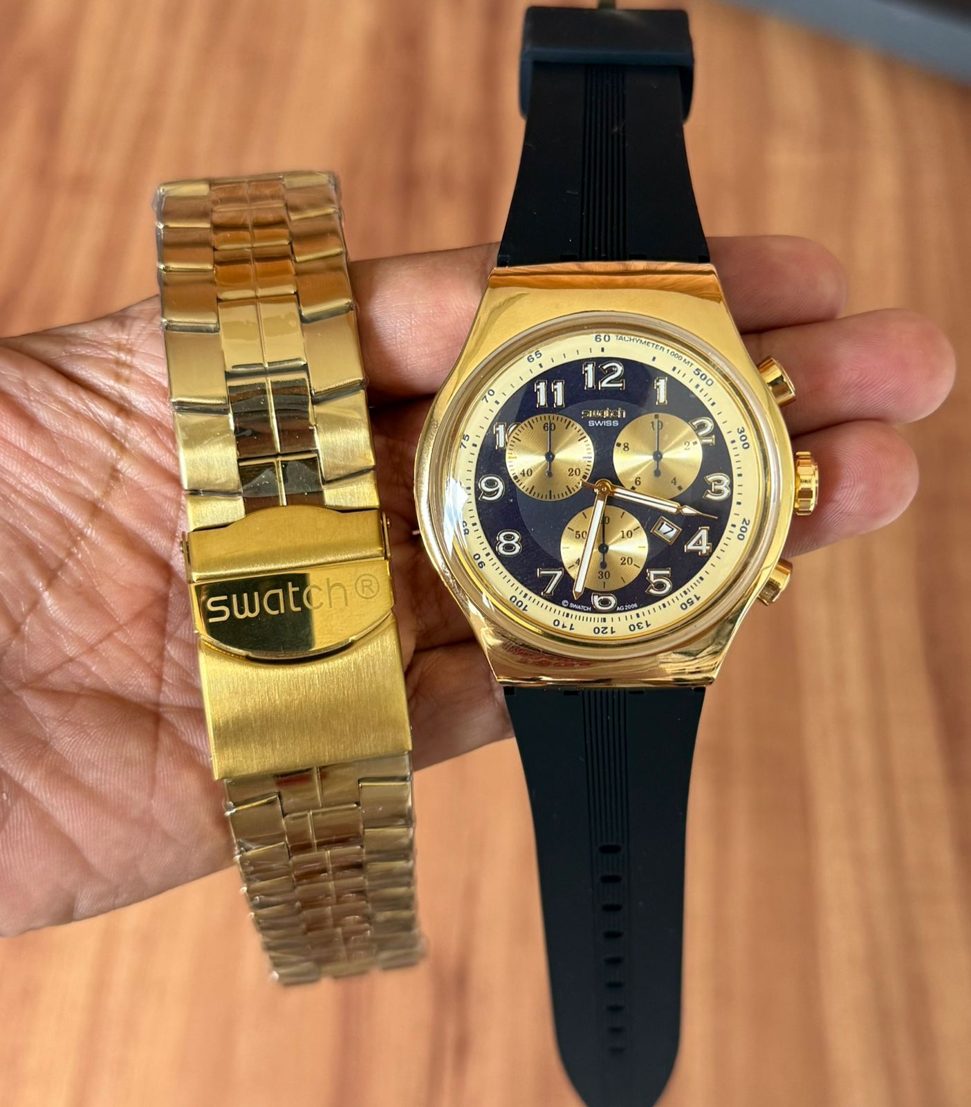 SWATCH 2 PULSEIRAS - DOURADO C/ PRETO AZULADO