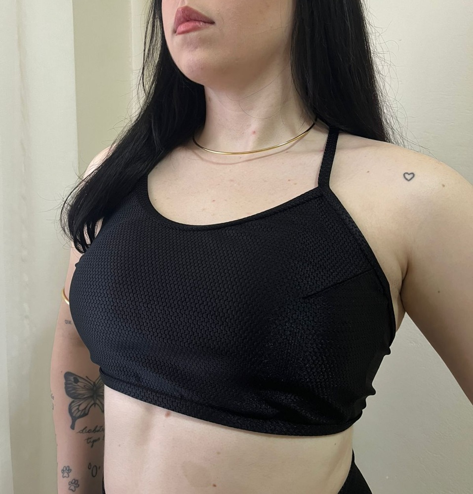 Top Yasmin Montana - Preto