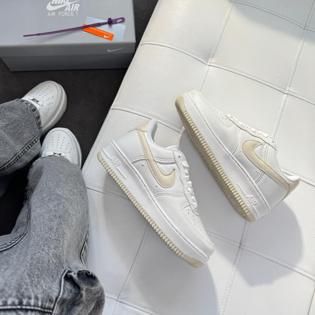 Nike Air Force - Branco/Creme