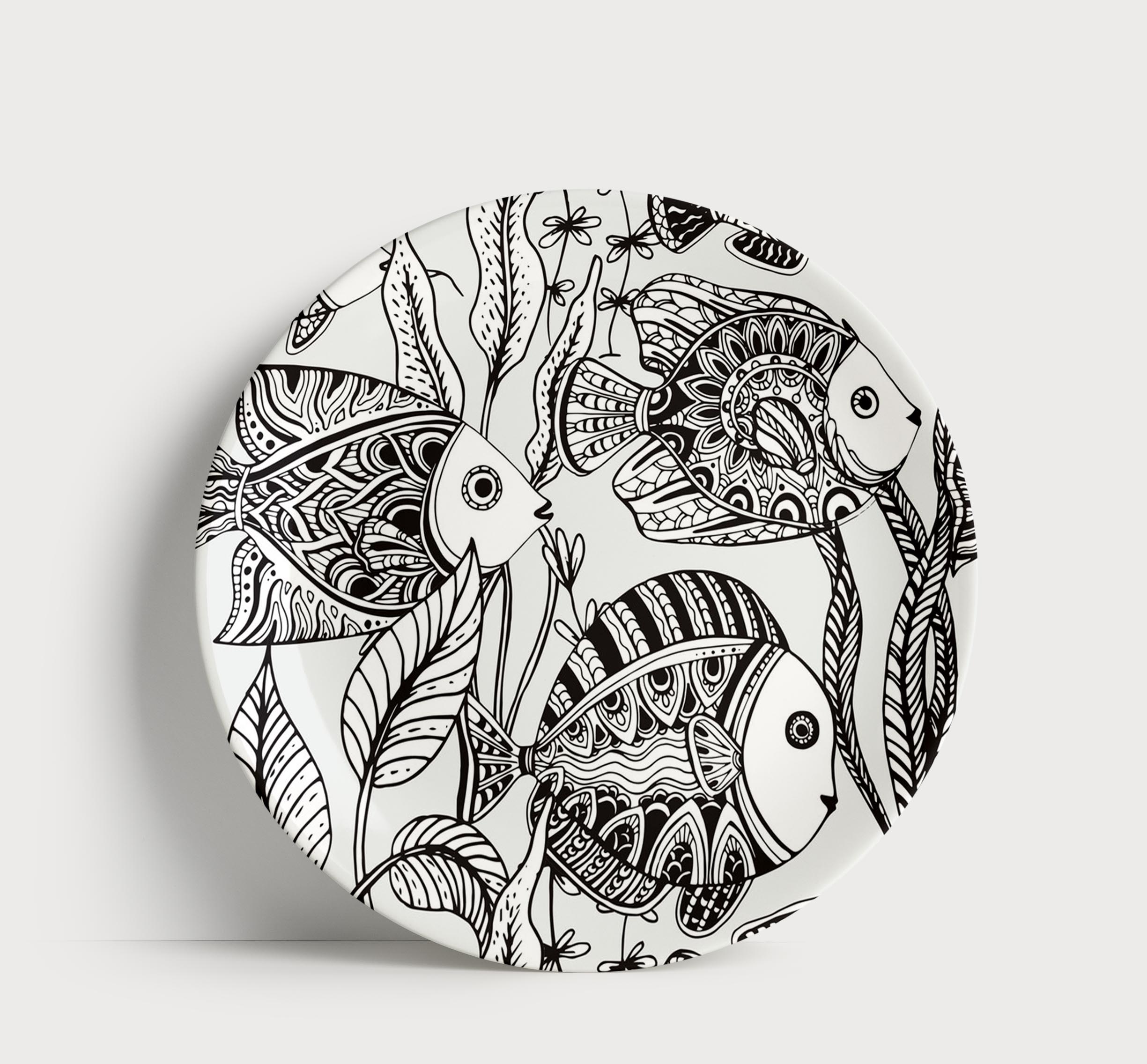 Prato de Porcelana Aquário Zen - Estampa Peixe Preto e Branco Doodle