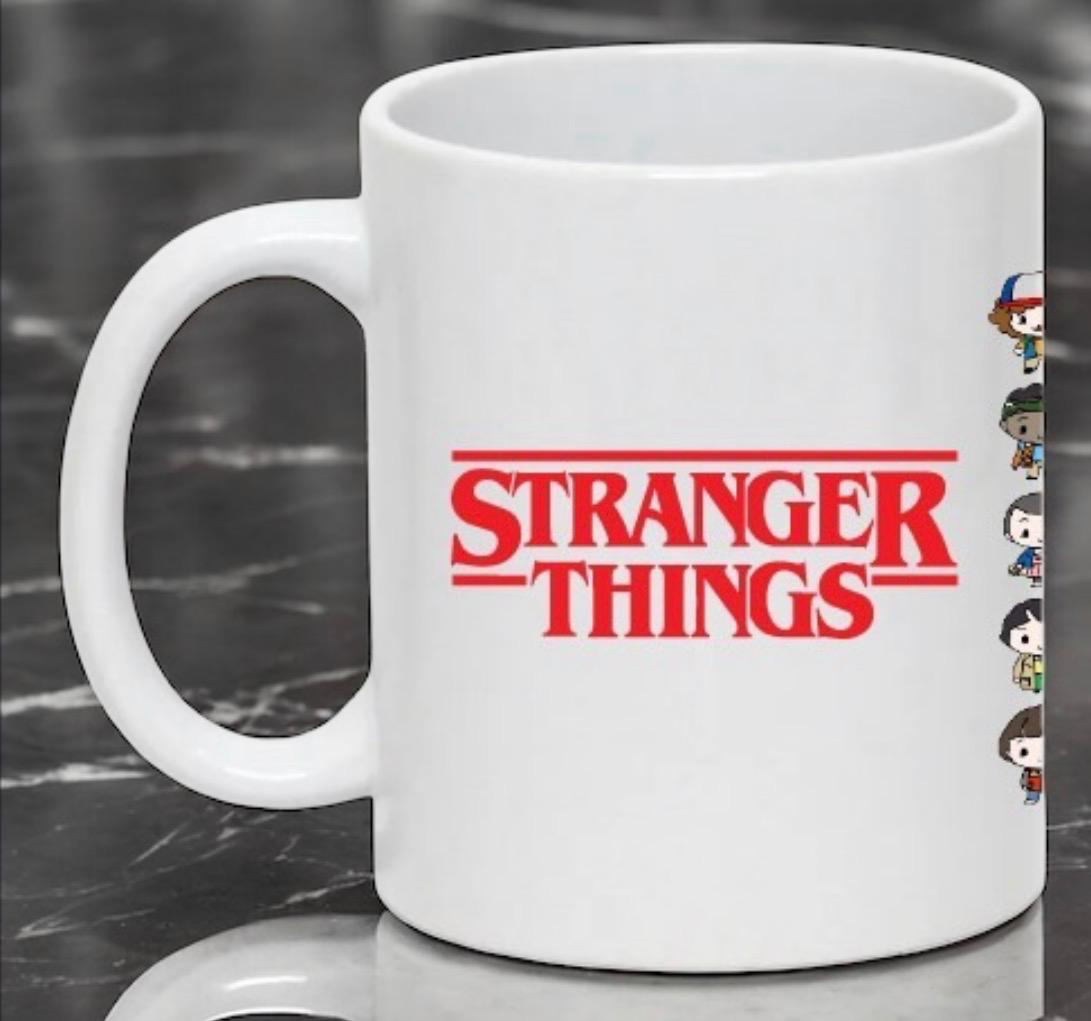 Caneca Stranger Things Mundo Invertido Hawkins