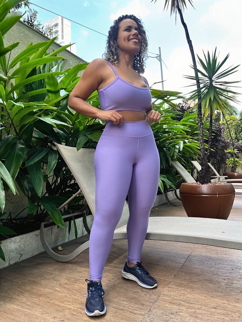 Conjunto de top e calça legging Linha básica - Sabrina
