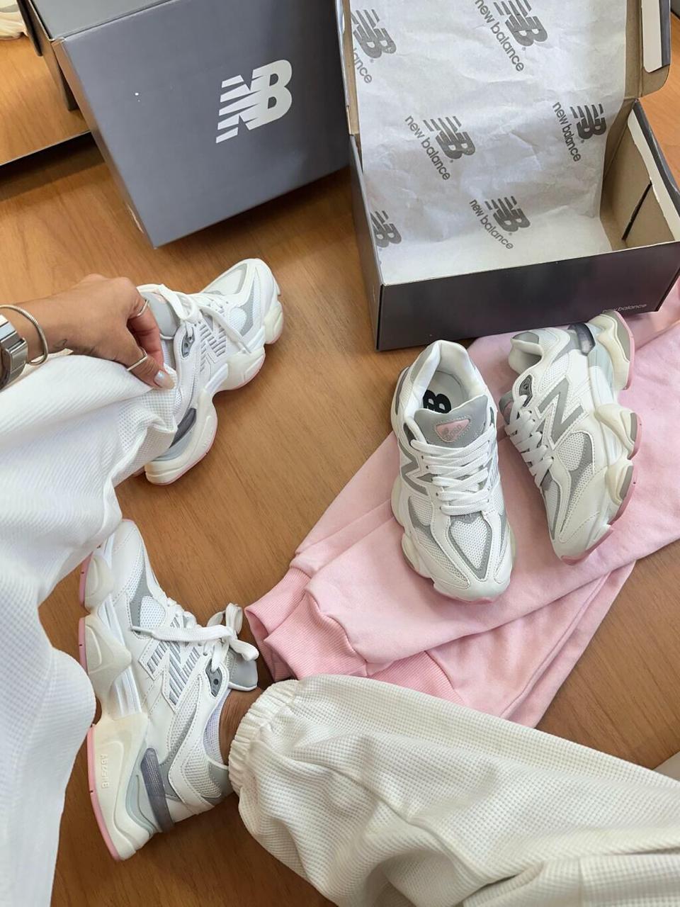 TÊNIS FEMININO BRANCO COM ROSA NB 9060