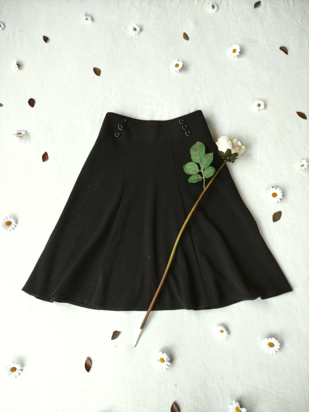 Saia preta evasê Yessica City - M