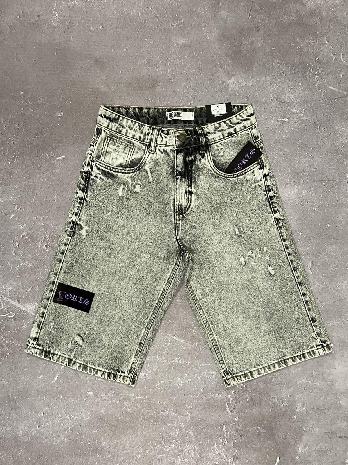 BERMUDA JEANS PRESENCE - Baggy estonada