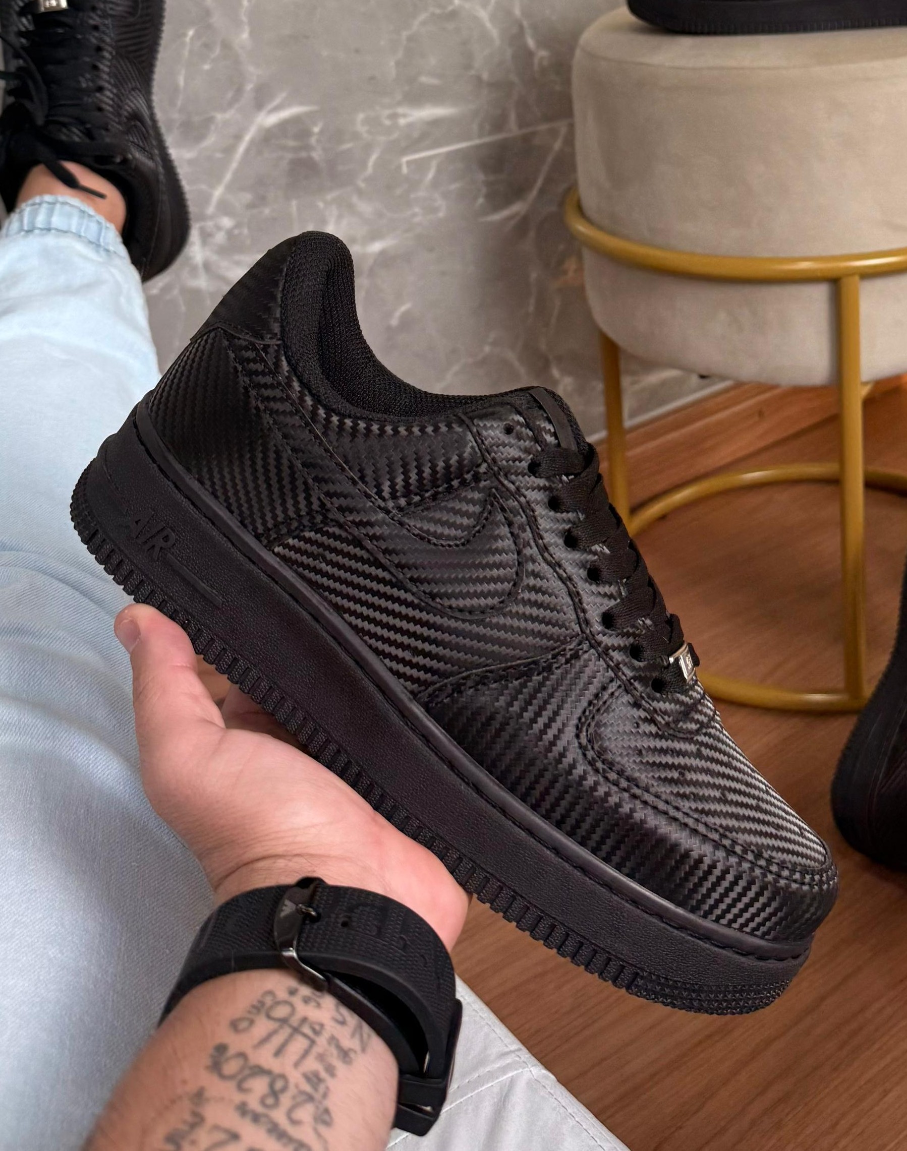 Tênis Nike Air force Carbono