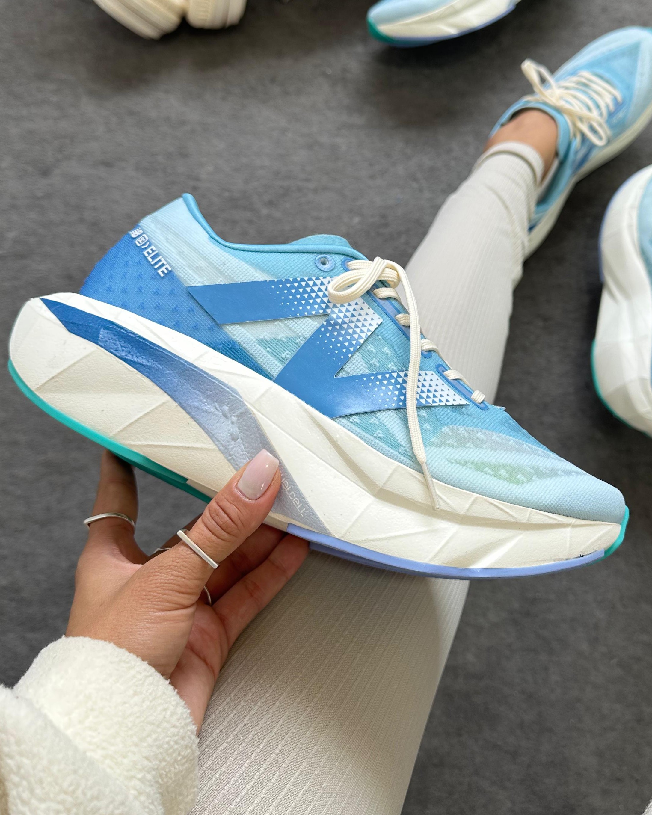 Tênis NB SC Elite v4