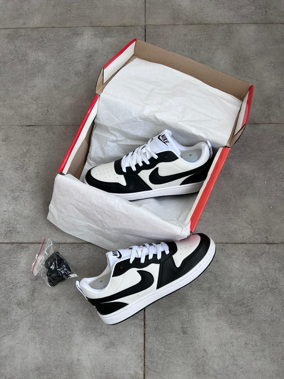 Tênis Nike Court Borough Low Preto e Branco
