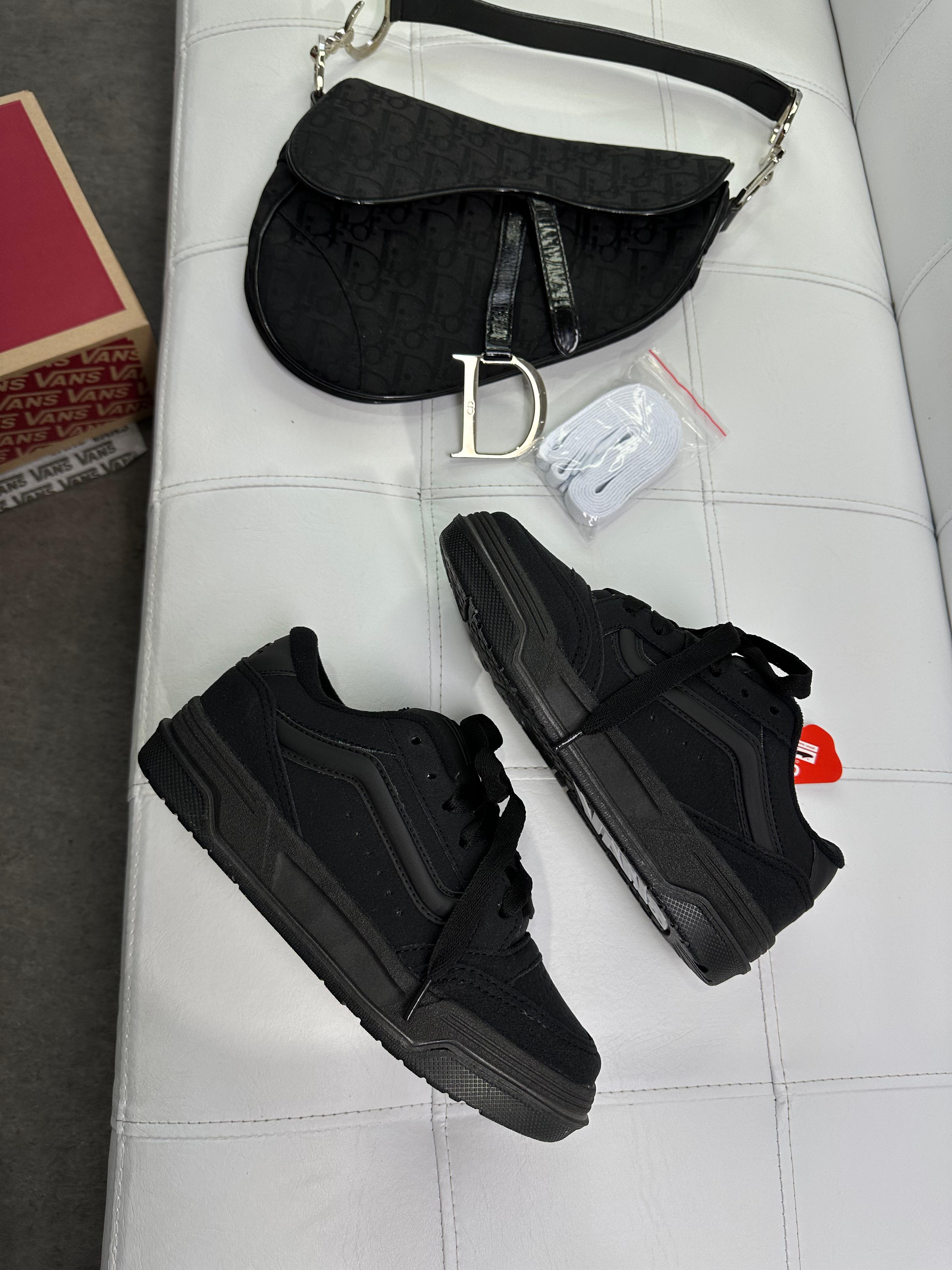 Vans Haylane Prime Unissex All Black - Sneaker Estiloso e Confortável