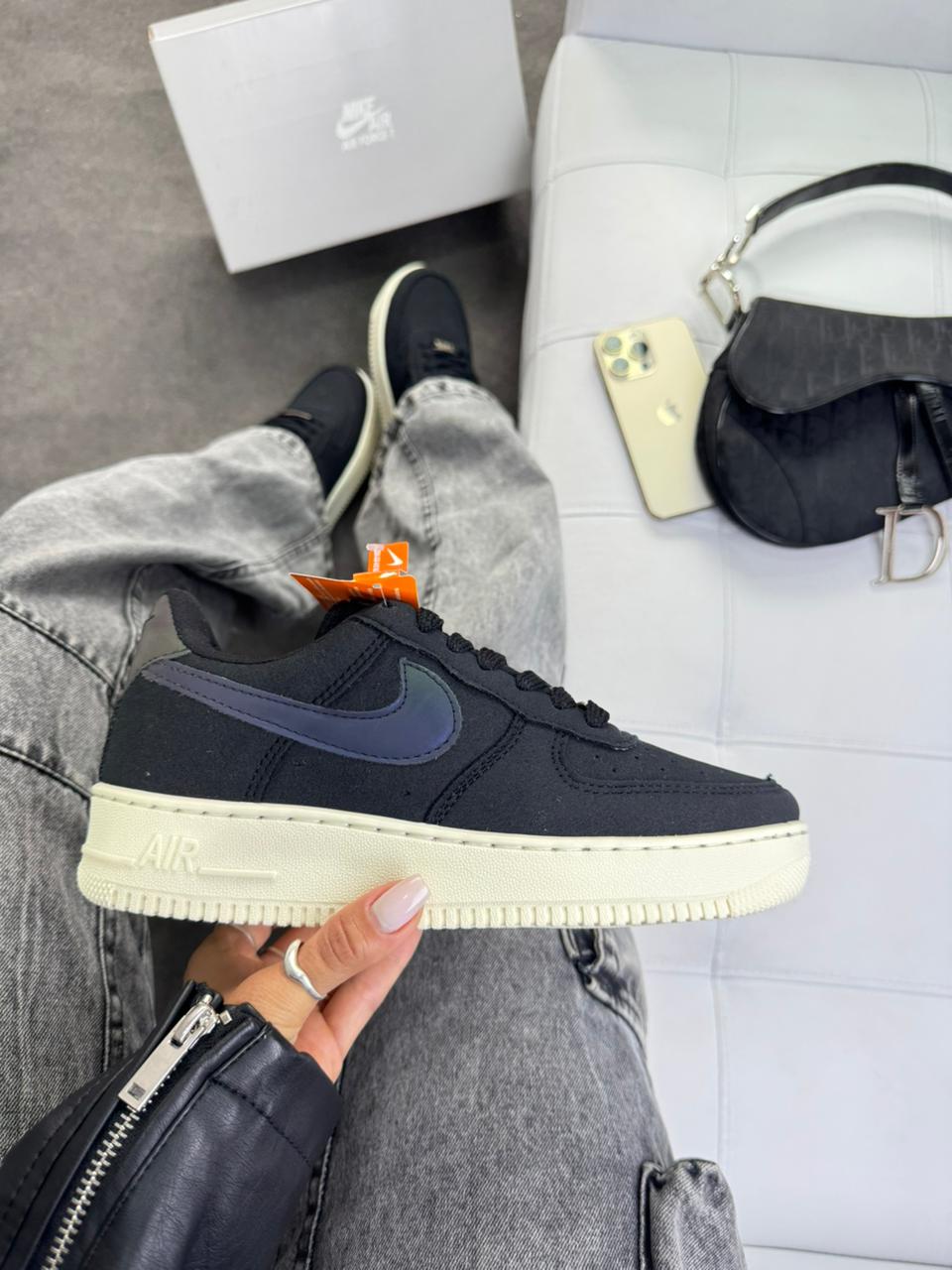 Nike Air Force Unissex Preto Refletivo - Sneaker Street com Estilo e Conforto Premium