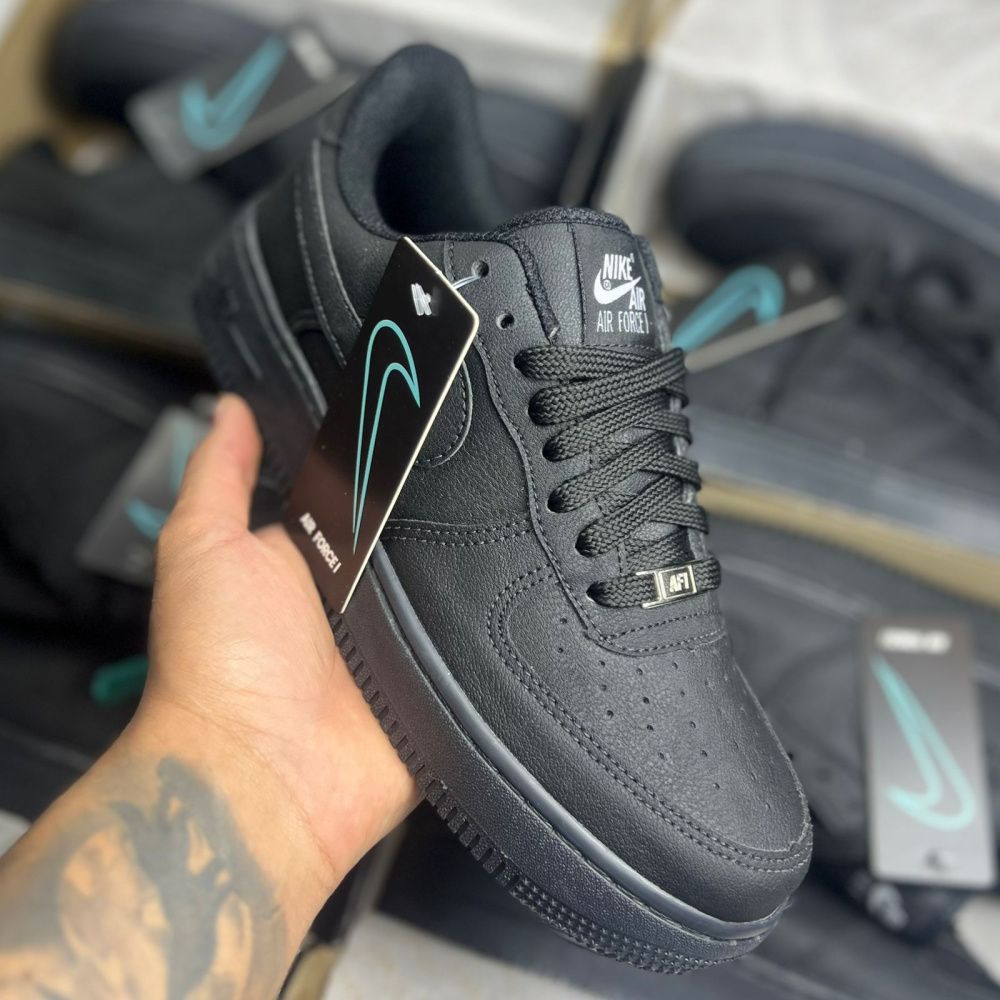AIR FORCE - PRETO/PRETO