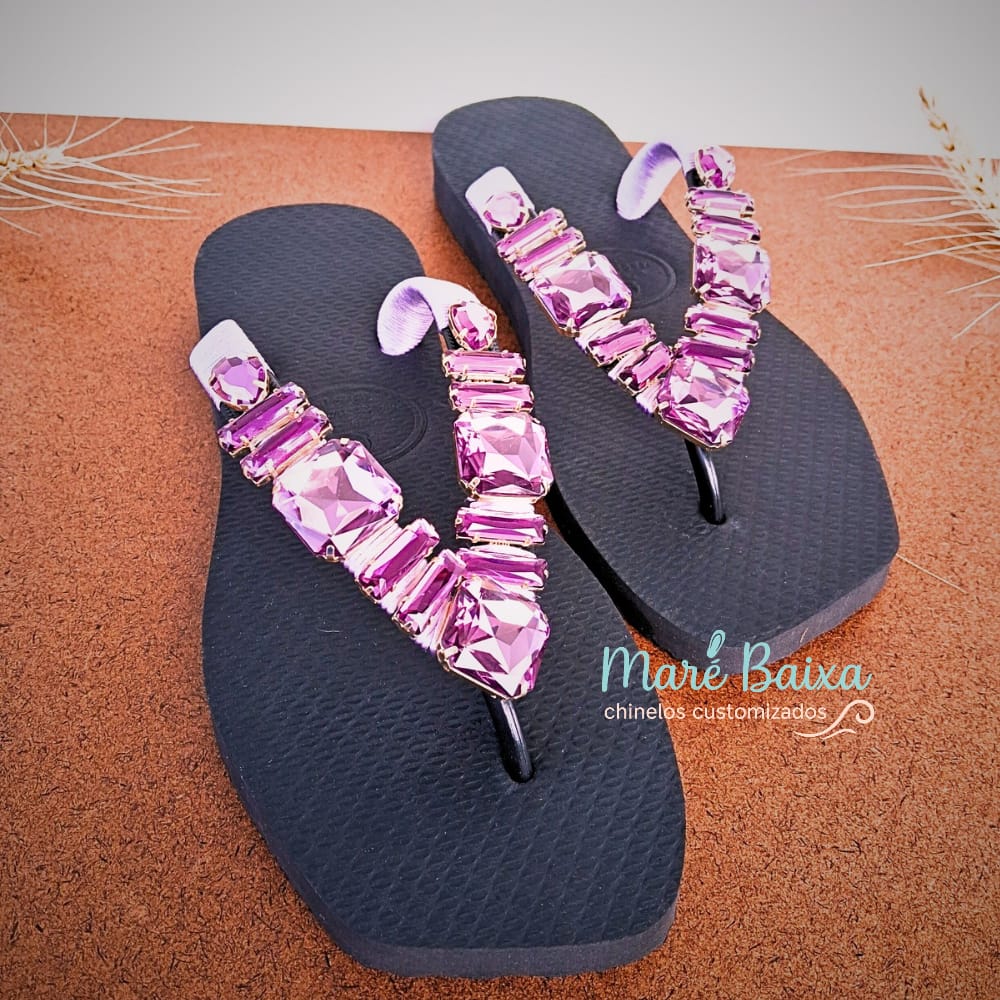 RAINHA SUPREMA LILAS