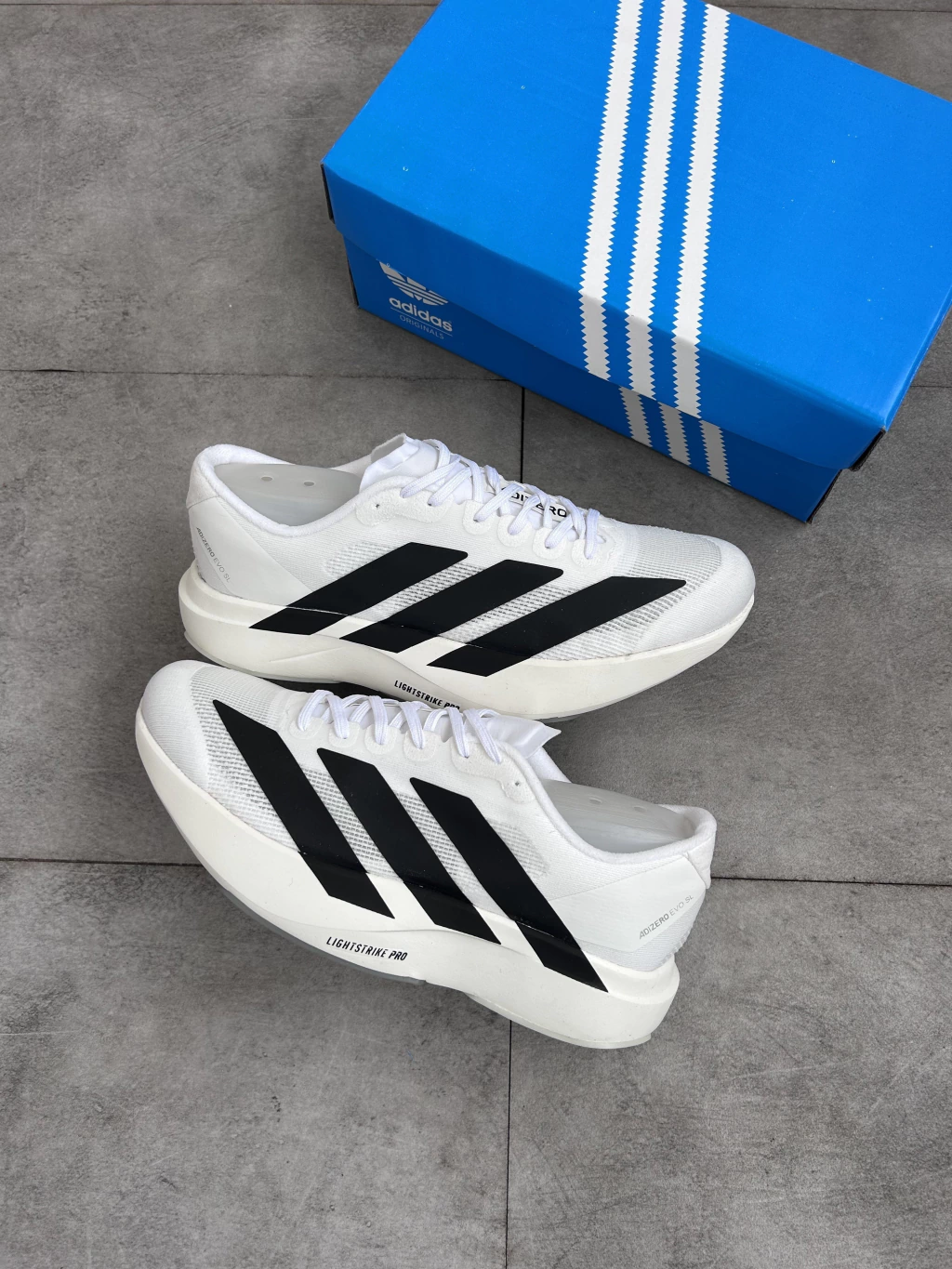 ADIDAS ADIZERO