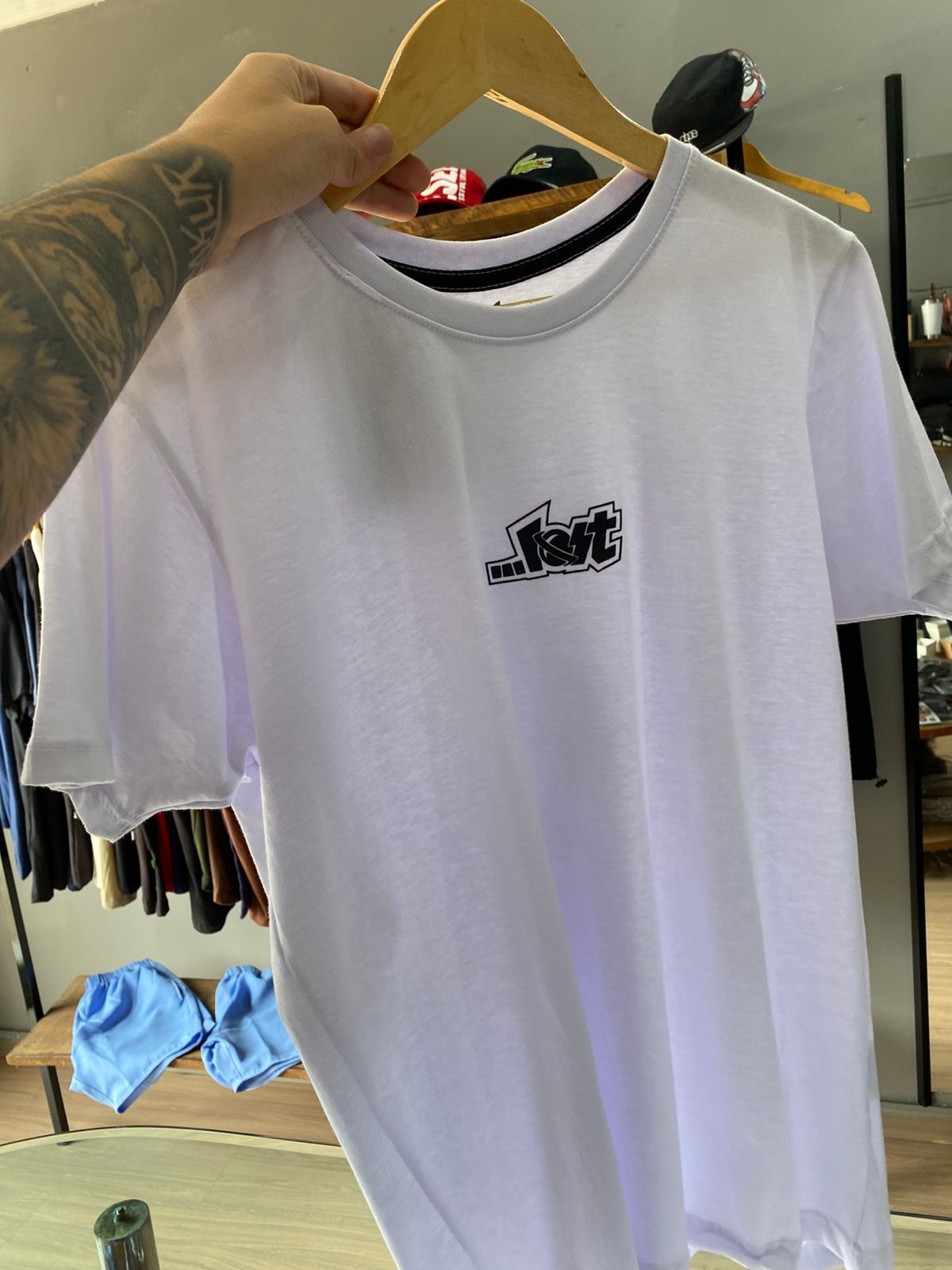 Camiseta Lost 100% Algodão Premium / N°M