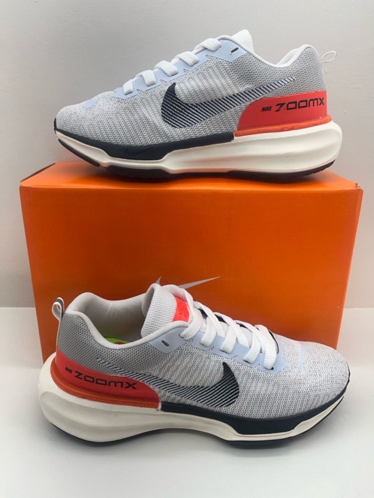 Nike ZOOMX Branco