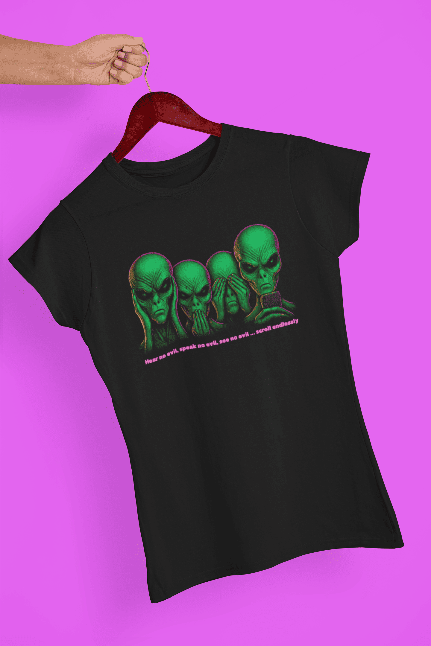 Camiseta Feminina (Verde) Não veja o mal, não ouça o mal, não fale o mal... role sem parar ( Estampa em DTF TÊXTIL)