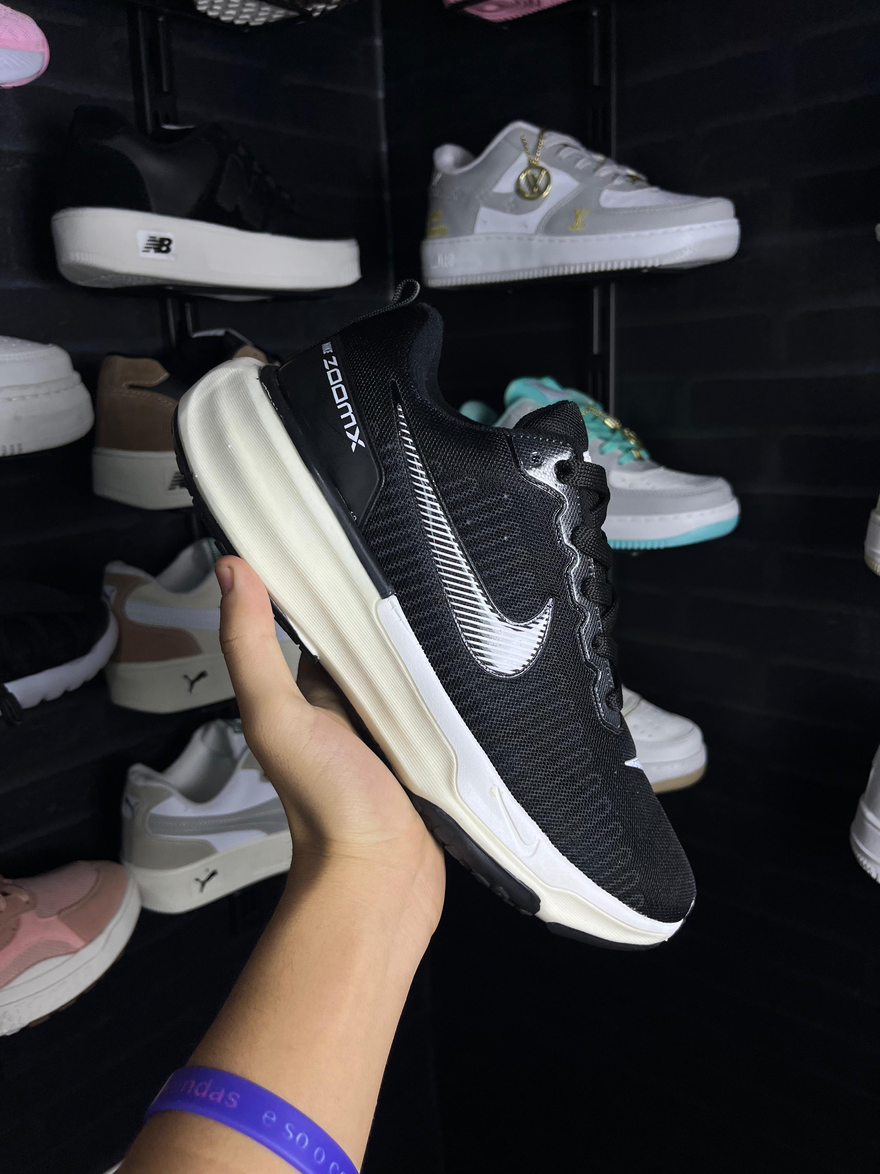 Nike Zoom X Preto Branco