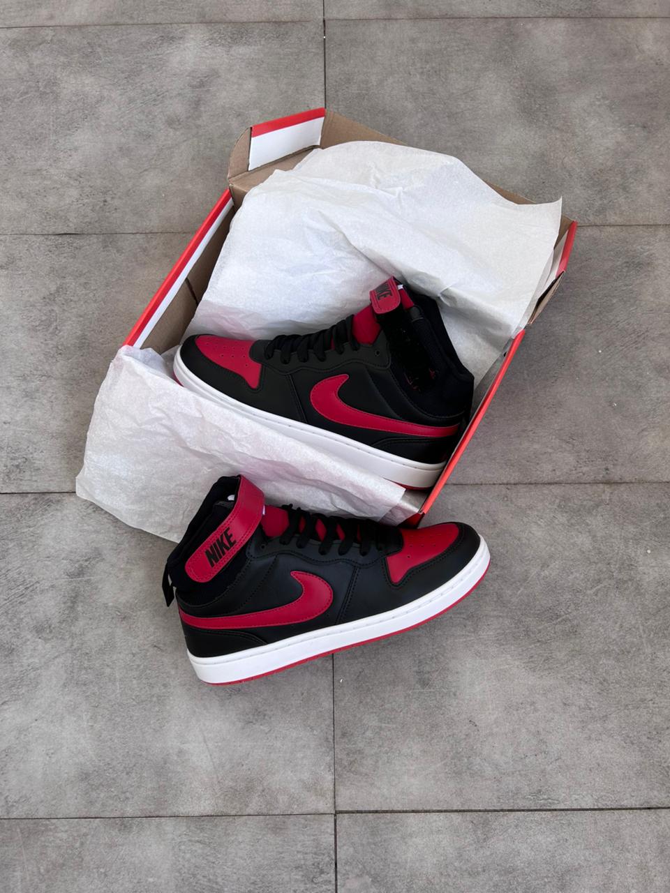 Nike Court Borough Mid 2 Preto e Vermelho