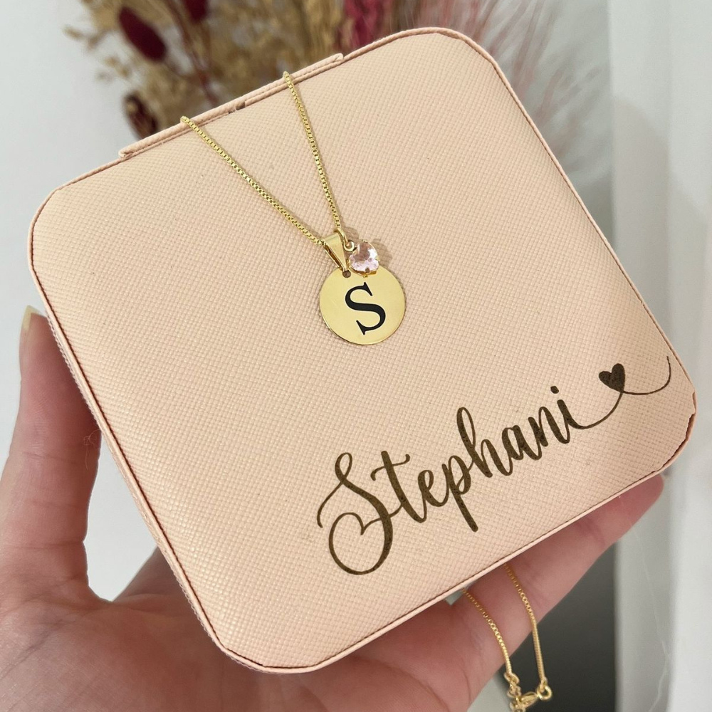 KIT Porta Joias + Colar com Inicial