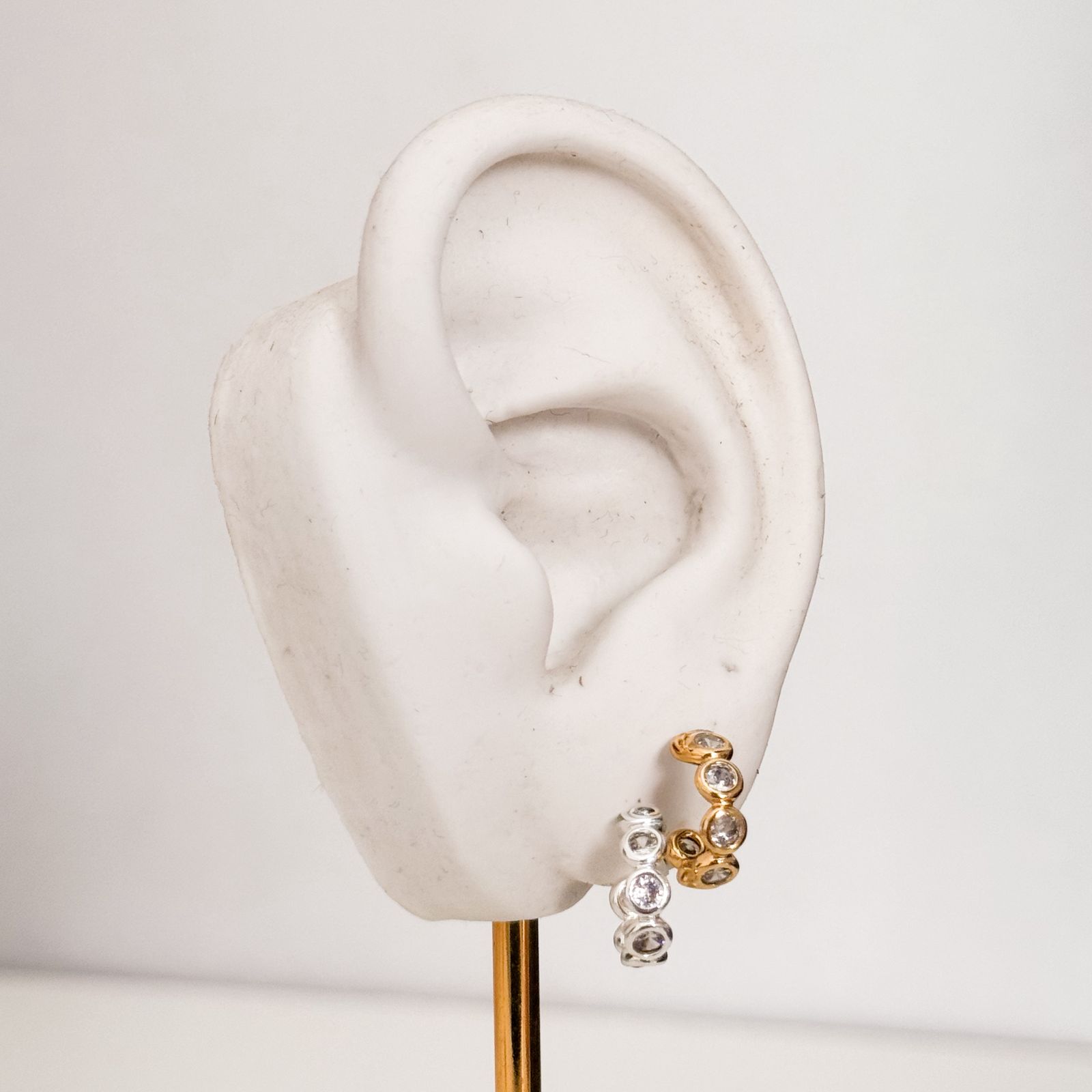 Argola Mini Zirconia